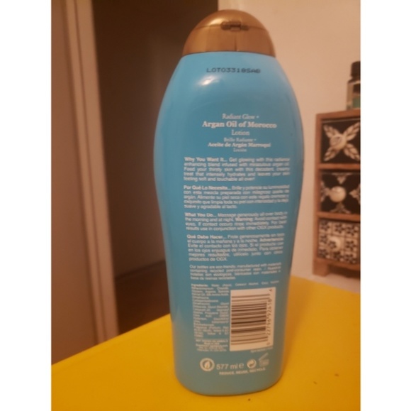 OGX brand extra hydration lotion - Picture 3 of 3